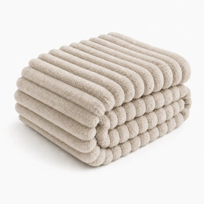 Ufist Premium Soft Lightweight Throw Blanket - Elegant Home Decor for Couch and Bed, Plush Warmth for All Seasons, Ideal Gift for Men and Women